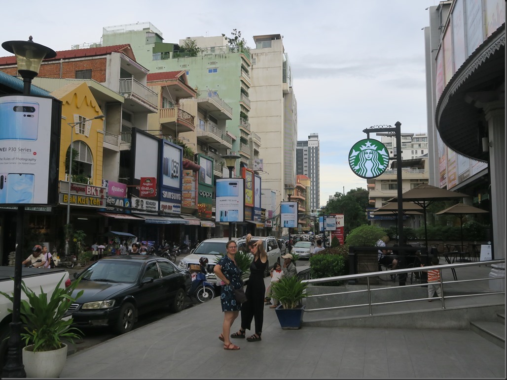 Dans les rues de Phnom Penh